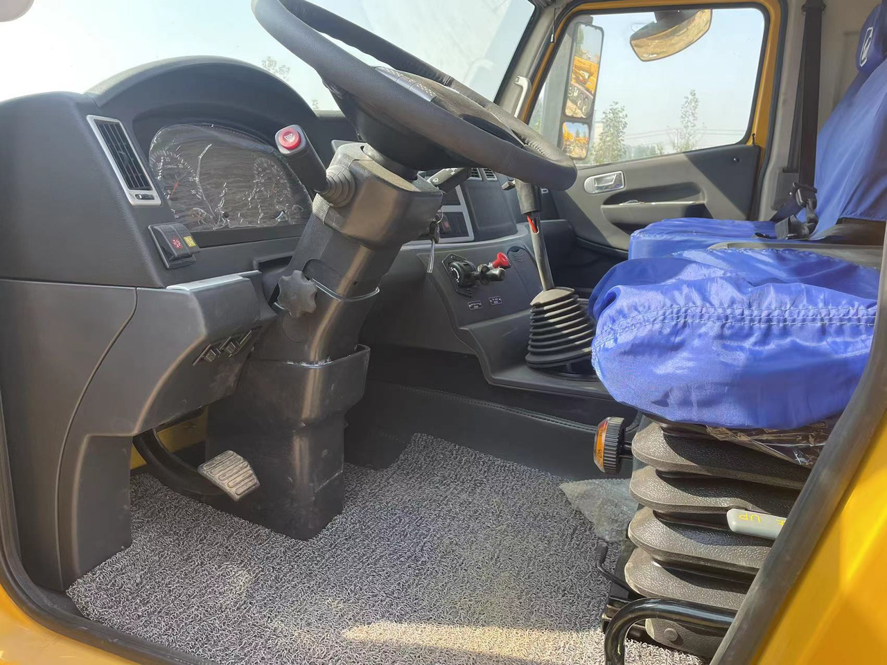 Leasing XCMG QY70K XCMG QY70K: obrázok 7 Leasing XCMG QY70K XCMG QY70K: obrázok 7