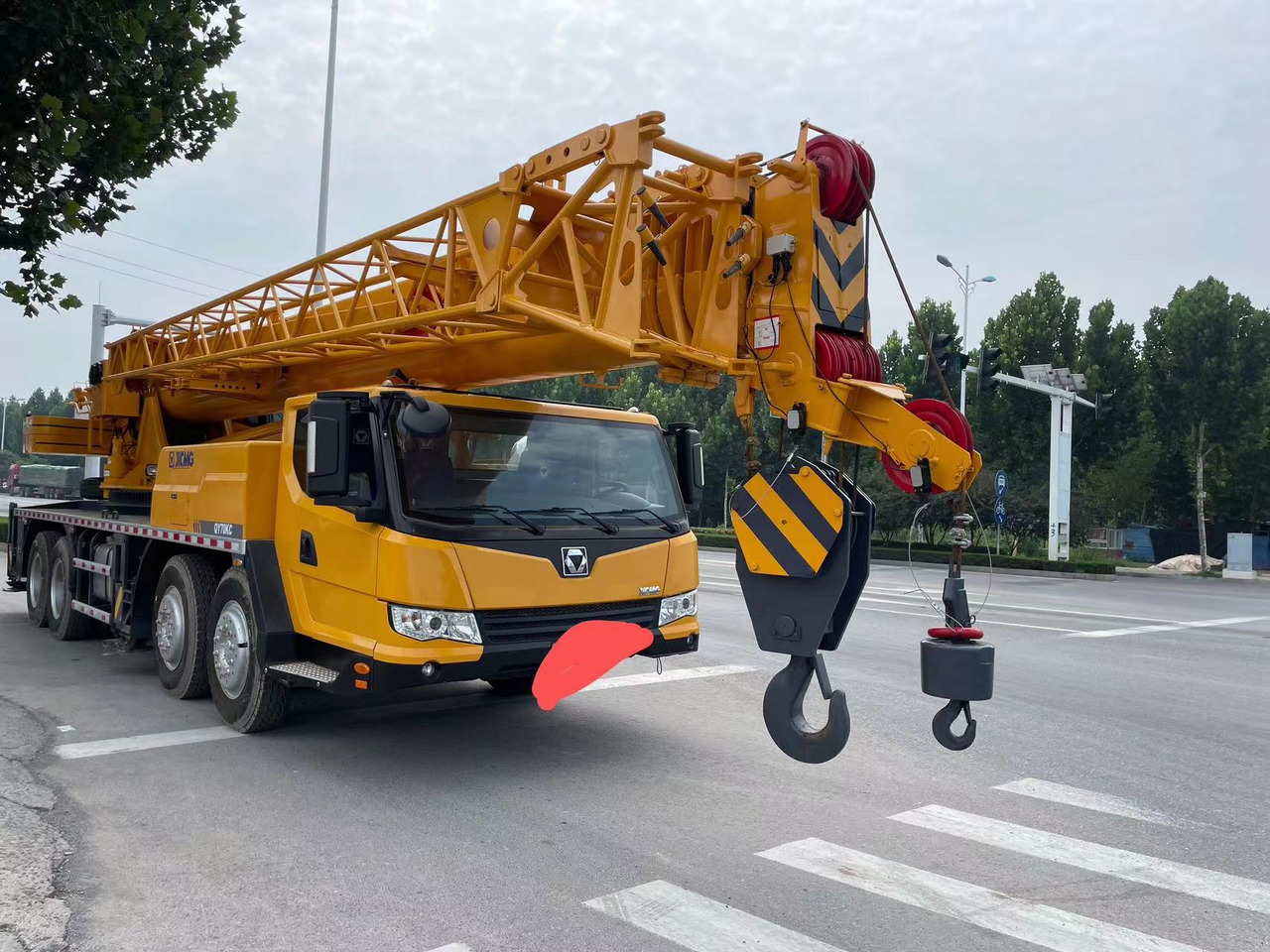 XCMG QY70K - Autožeriav: obrázok 1 XCMG QY70K - Autožeriav: obrázok 1