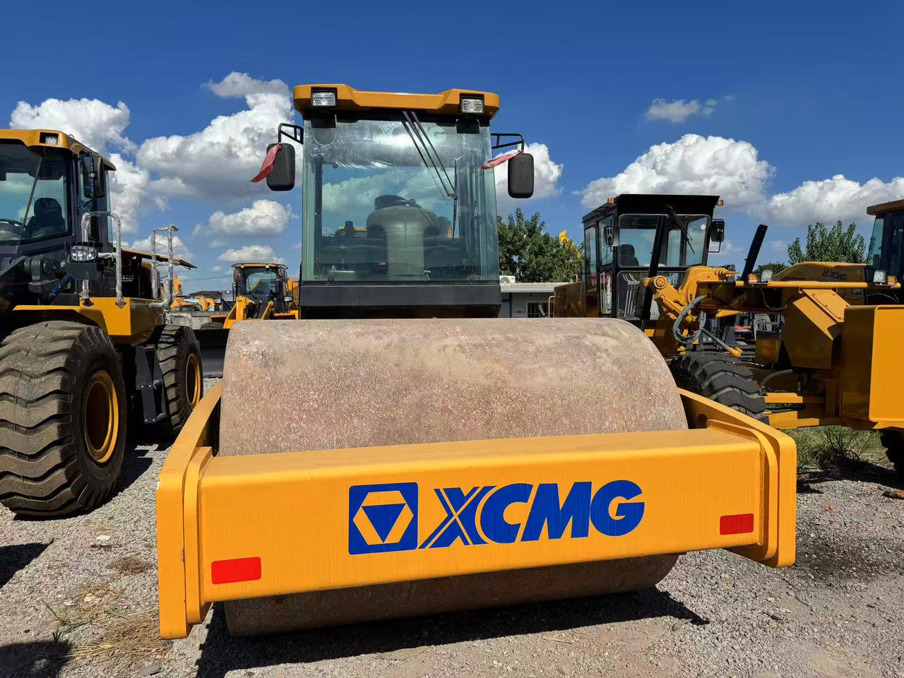 XCMG XS263J - Cestný valec: obrázok 5 XCMG XS263J - Cestný valec: obrázok 5