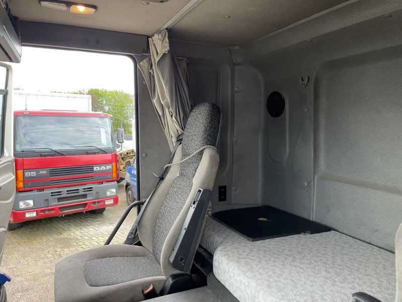 Leasing DAF CF 85.460 Tractor unit DAF CF 85.460 Tractor unit: obrázok 8 Leasing DAF CF 85.460 Tractor unit DAF CF 85.460 Tractor unit: obrázok 8