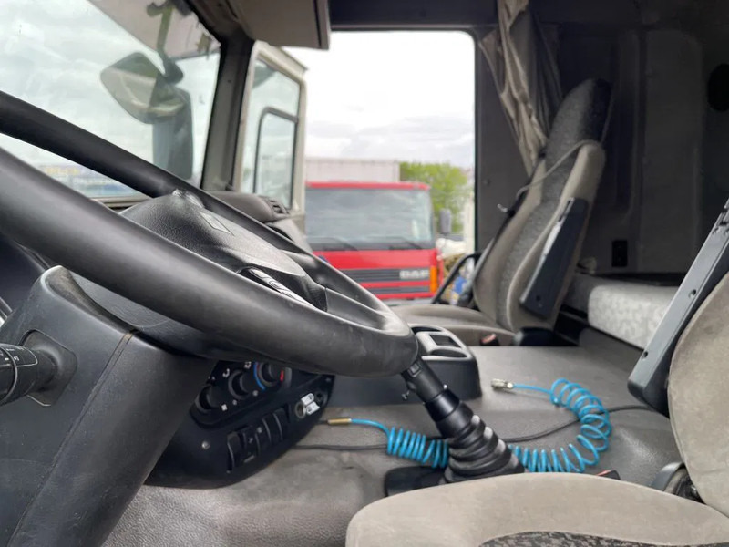 Leasing DAF CF 85.460 Tractor unit DAF CF 85.460 Tractor unit: obrázok 7 Leasing DAF CF 85.460 Tractor unit DAF CF 85.460 Tractor unit: obrázok 7