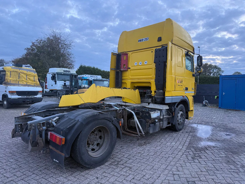 Ťahač DAF XF 105.460 Tractor unit: obrázok 6 Ťahač DAF XF 105.460 Tractor unit: obrázok 6