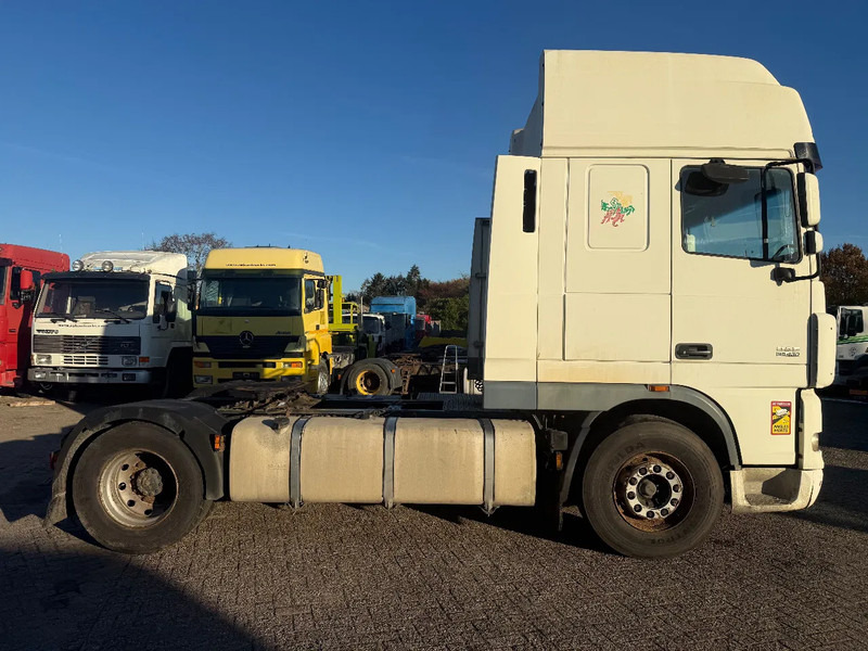 DAF XF 95.430 Tractor Unit - Ťahač: obrázok 4 DAF XF 95.430 Tractor Unit - Ťahač: obrázok 4