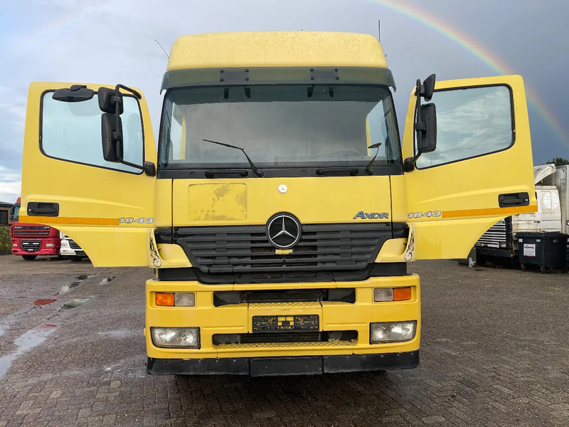 Mercedes-Benz Axor 1843 Tractor unit - Ťahač: obrázok 2 Mercedes-Benz Axor 1843 Tractor unit - Ťahač: obrázok 2