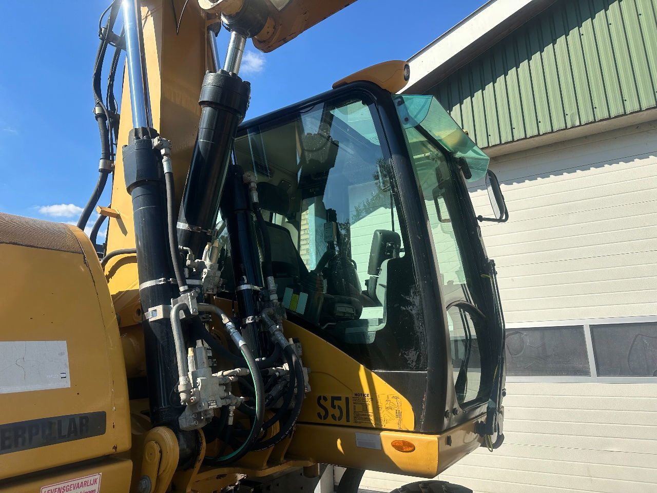 Kolesový nakladač Caterpillar M316D: obrázok 19