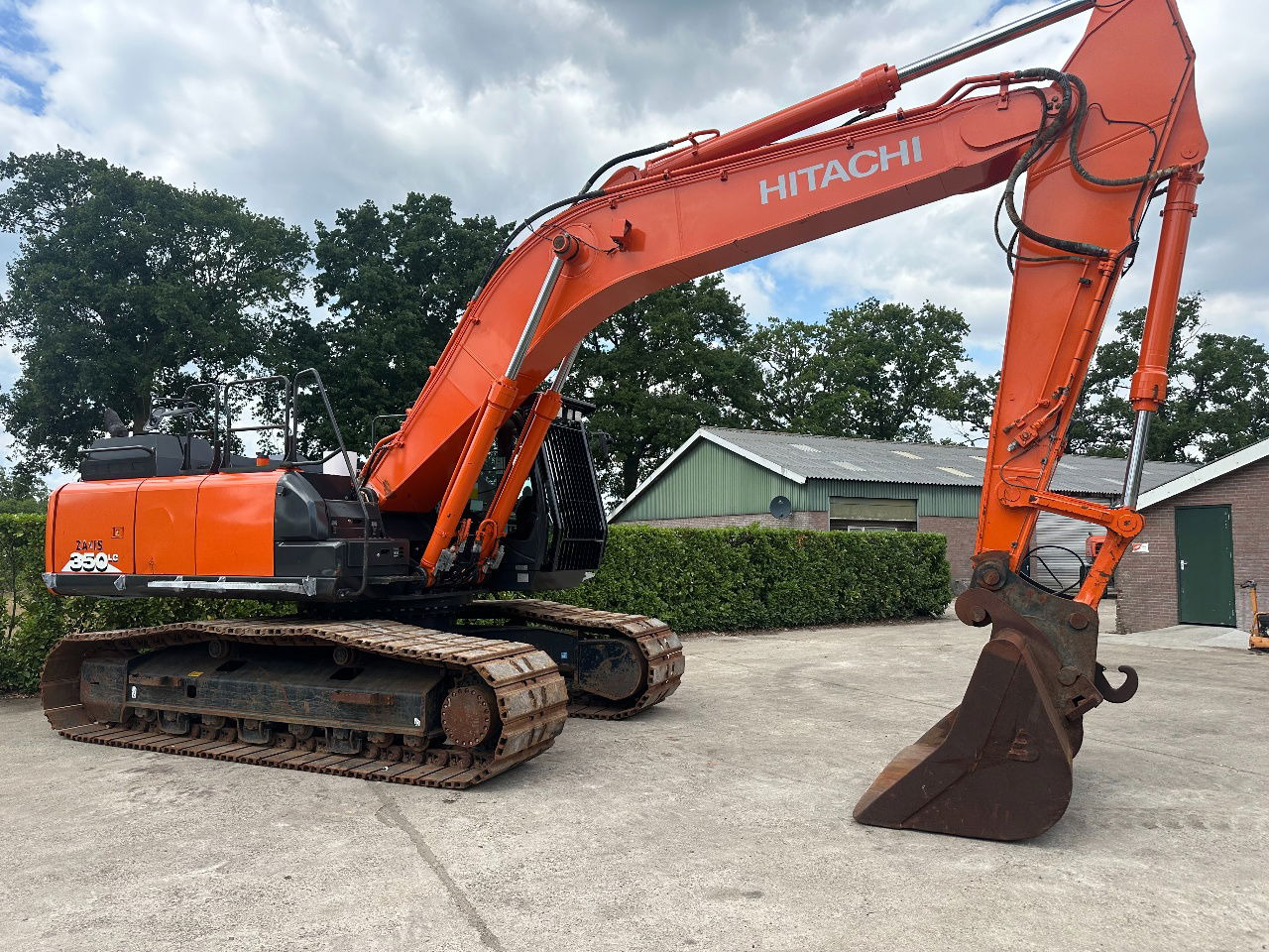 Pásové rýpadlo Hitachi ZX350LC-6: obrázok 7