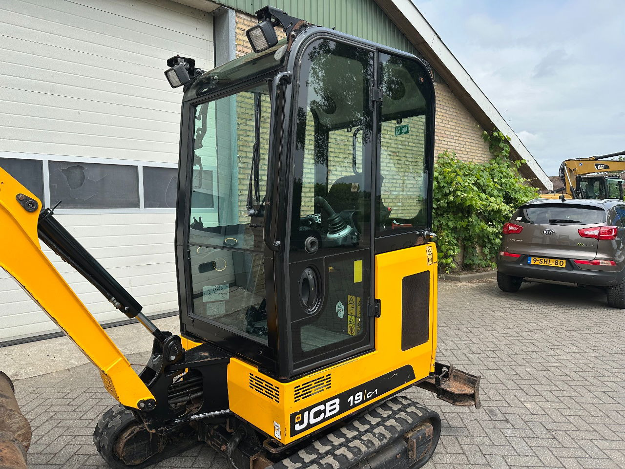 JCB 19 c1 - Mini rýpadlo: obrázok 3 JCB 19 c1 - Mini rýpadlo: obrázok 3