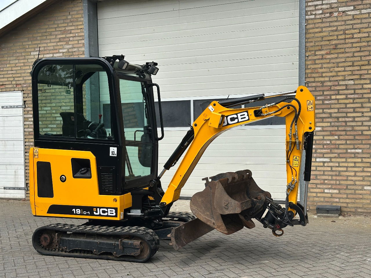 JCB 19 c1 - Mini rýpadlo: obrázok 5 JCB 19 c1 - Mini rýpadlo: obrázok 5