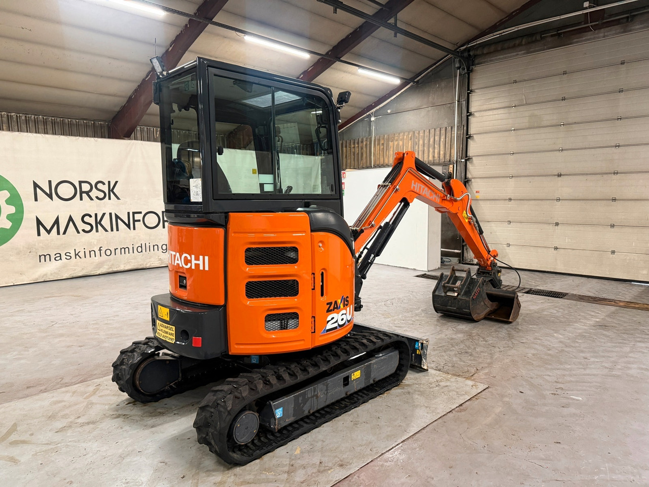 Hitachi ZX26U-6 - Mini rýpadlo: obrázok 5 Hitachi ZX26U-6 - Mini rýpadlo: obrázok 5