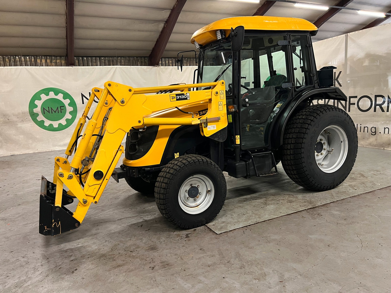 JCB 360 - Traktor: obrázok 2 JCB 360 - Traktor: obrázok 2
