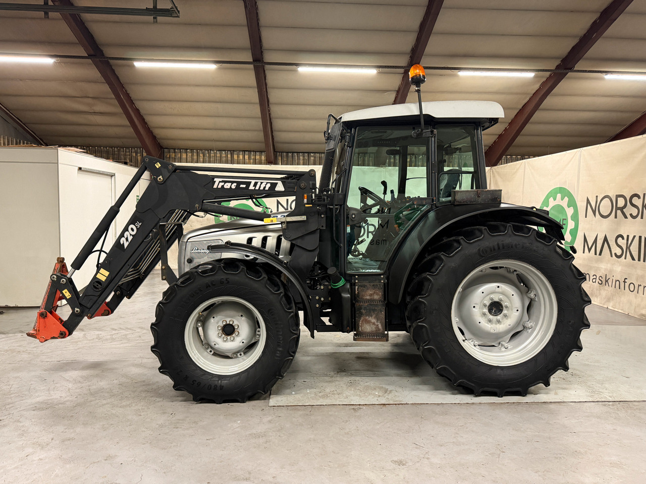 Lamborghini R3.95 - Traktor: obrázok 2 Lamborghini R3.95 - Traktor: obrázok 2