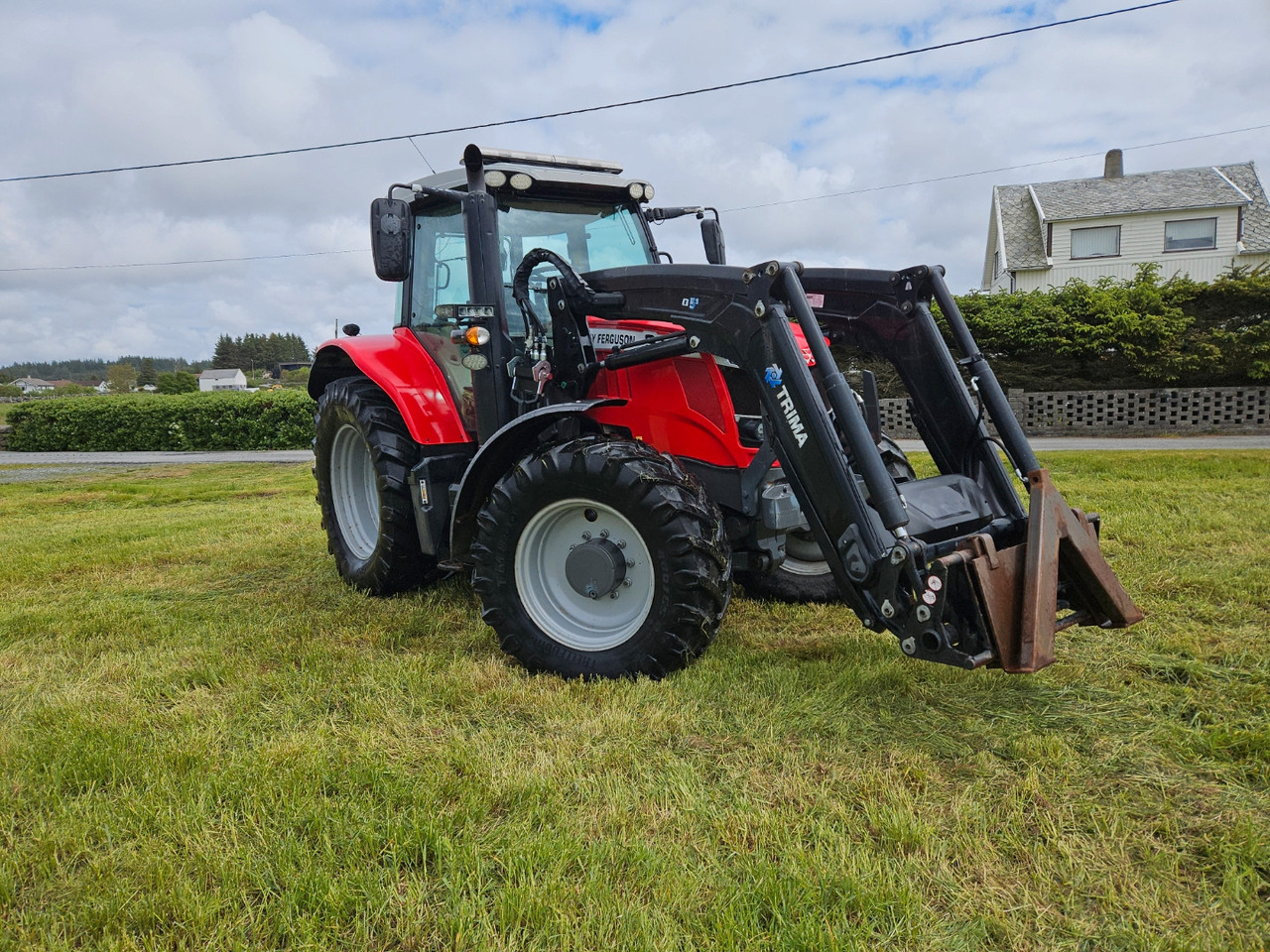 Massey Ferguson 6715S Dyna VT - Traktor: obrázok 1 Massey Ferguson 6715S Dyna VT - Traktor: obrázok 1