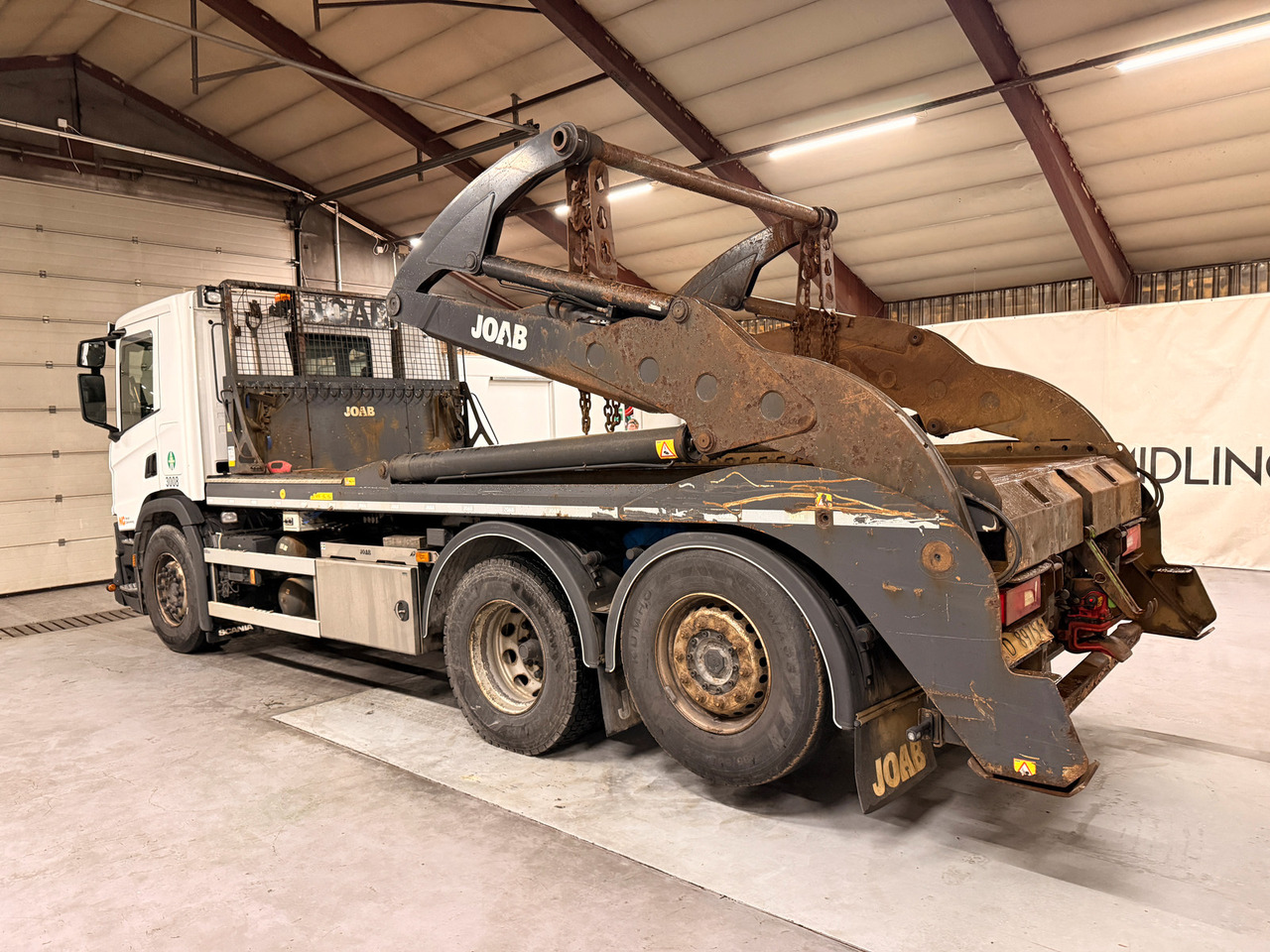 Scania P410 - Ramenový nosič kontajnerov: obrázok 3 Scania P410 - Ramenový nosič kontajnerov: obrázok 3