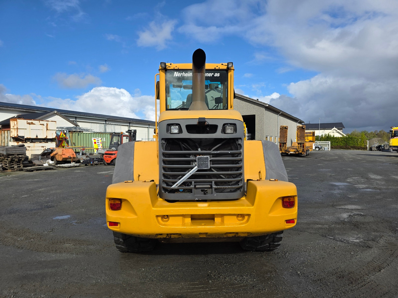 Volvo L90E - Kolesový nakladač: obrázok 3 Volvo L90E - Kolesový nakladač: obrázok 3