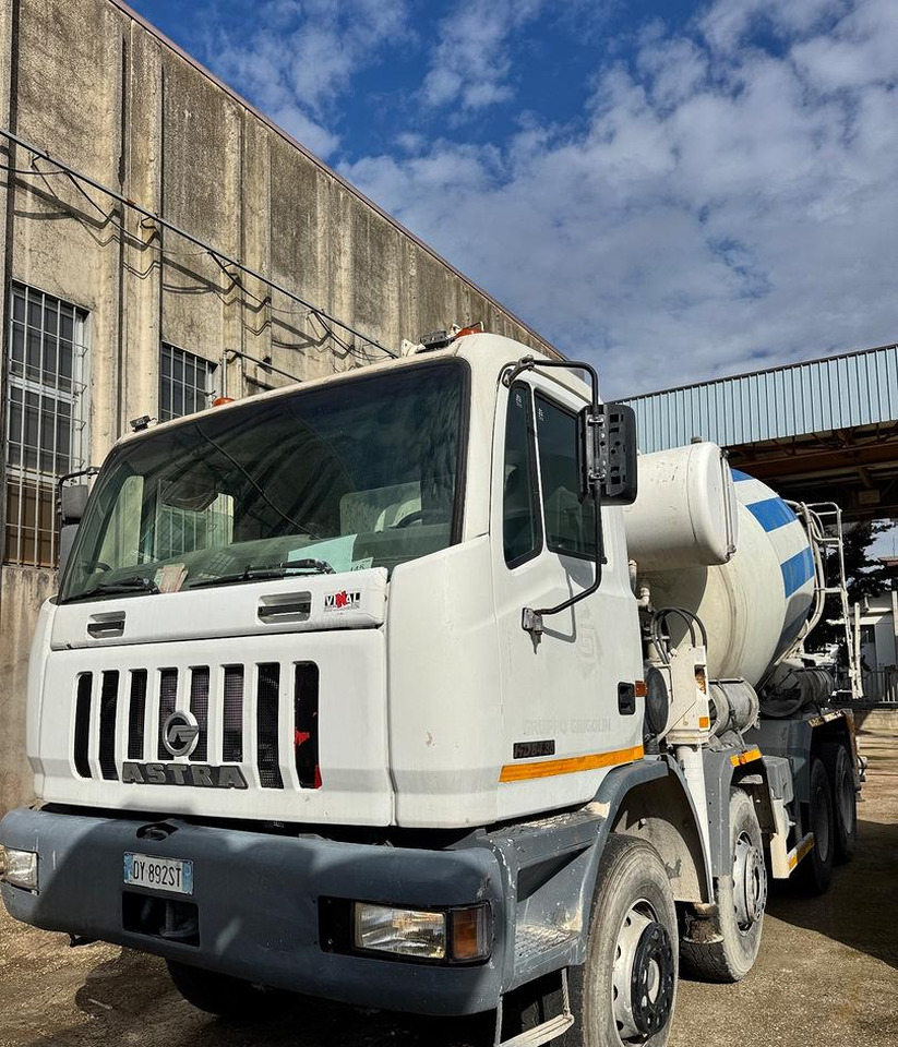Betonpompa CIFA ASTRA HD84.38 - 2003 - Autočerpadlo: obrázok 3 Betonpompa CIFA ASTRA HD84.38 - 2003 - Autočerpadlo: obrázok 3