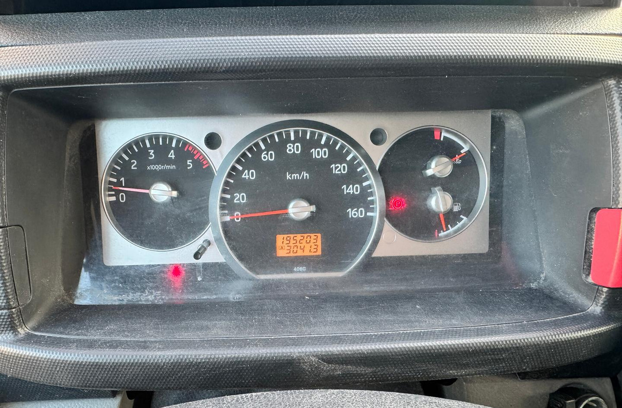 Renault Trucks Maxity 135.35 dxi - Plachtové nákladné vozidlo: obrázok 5 Renault Trucks Maxity 135.35 dxi - Plachtové nákladné vozidlo: obrázok 5