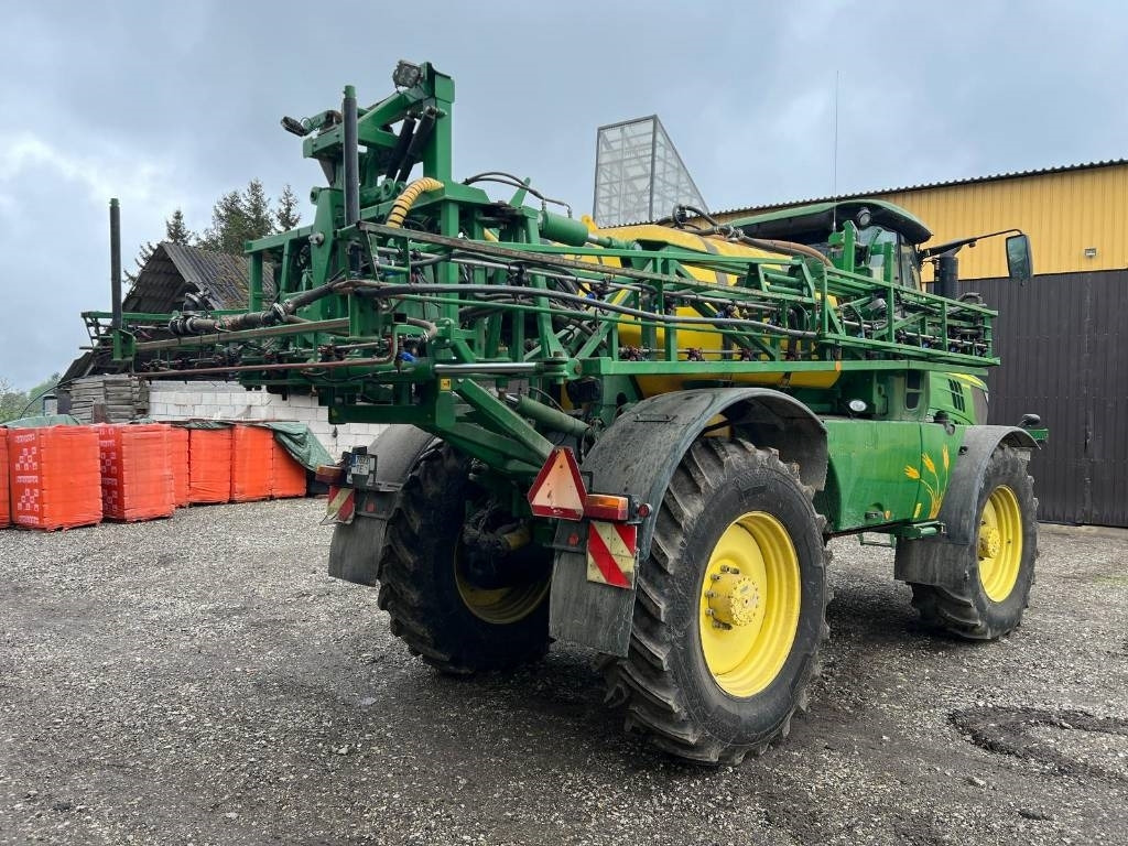 John Deere R4040i - Samohybný postrekovač: obrázok 3 John Deere R4040i - Samohybný postrekovač: obrázok 3