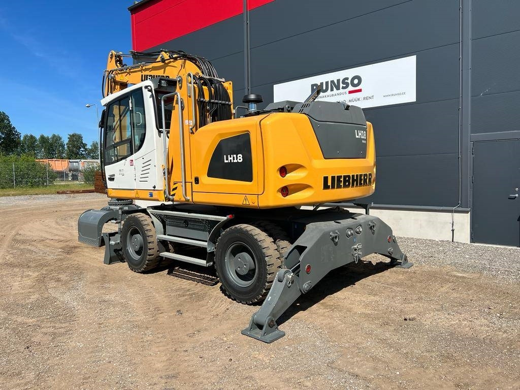 Liebherr LH 18 M Litronic - Překládkové rýpadlo: obrázok 3 Liebherr LH 18 M Litronic - Překládkové rýpadlo: obrázok 3