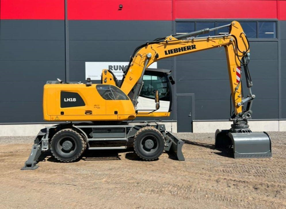 Liebherr LH 18 M Litronic - Překládkové rýpadlo: obrázok 5 Liebherr LH 18 M Litronic - Překládkové rýpadlo: obrázok 5