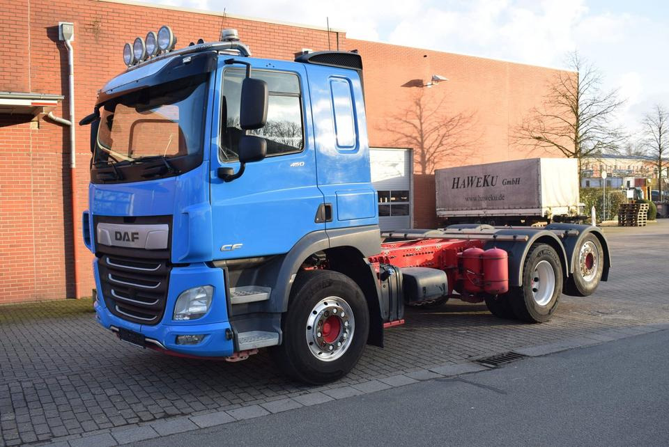 DAF  CF 450 6x2 Fahrgestell Klima Navi Lift Retarder - Podvozek s kabinou: obrázok 2 DAF  CF 450 6x2 Fahrgestell Klima Navi Lift Retarder - Podvozek s kabinou: obrázok 2
