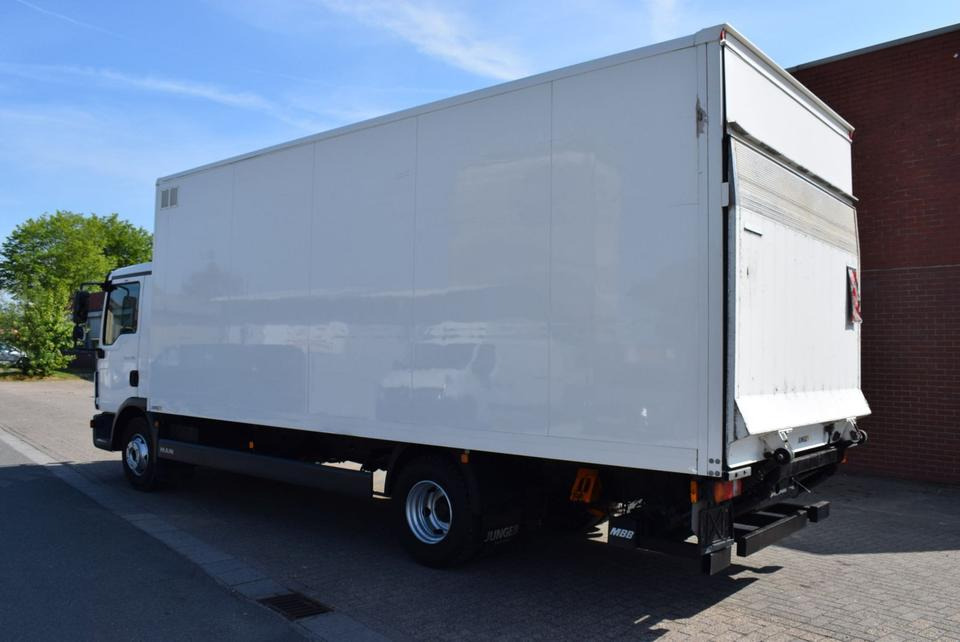 MAN TGL 8.180 Kühlkoffer 6,20mLBW 1000KG Klima - Chladirenské nákladné vozidlo: obrázok 4 MAN TGL 8.180 Kühlkoffer 6,20mLBW 1000KG Klima - Chladirenské nákladné vozidlo: obrázok 4