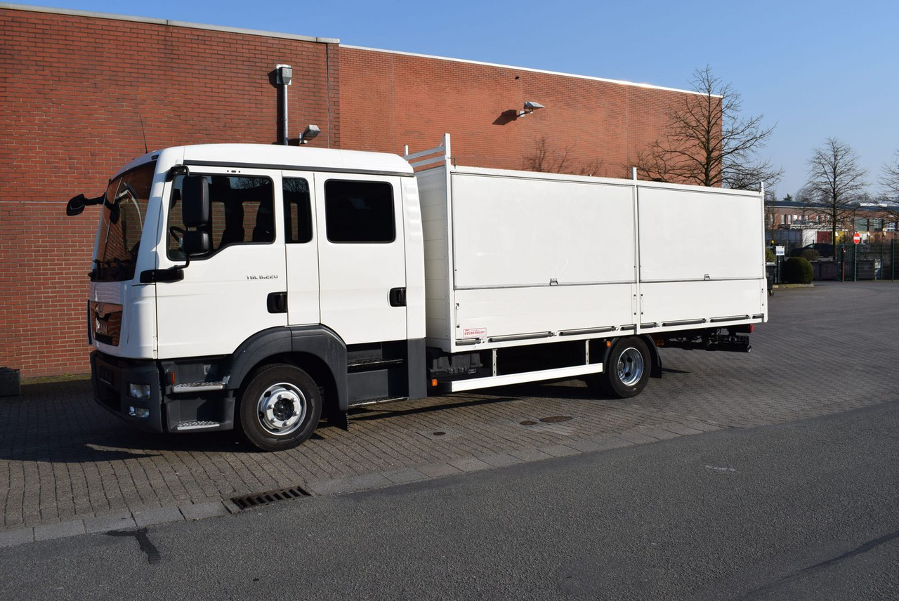 MAN TGL 8.220 DOKA 6-Sitzer 2X AHK Klima - Dodávka valník, Dodávkа s dvojitou kabínou: obrázok 2 MAN TGL 8.220 DOKA 6-Sitzer 2X AHK Klima - Dodávka valník, Dodávkа s dvojitou kabínou: obrázok 2