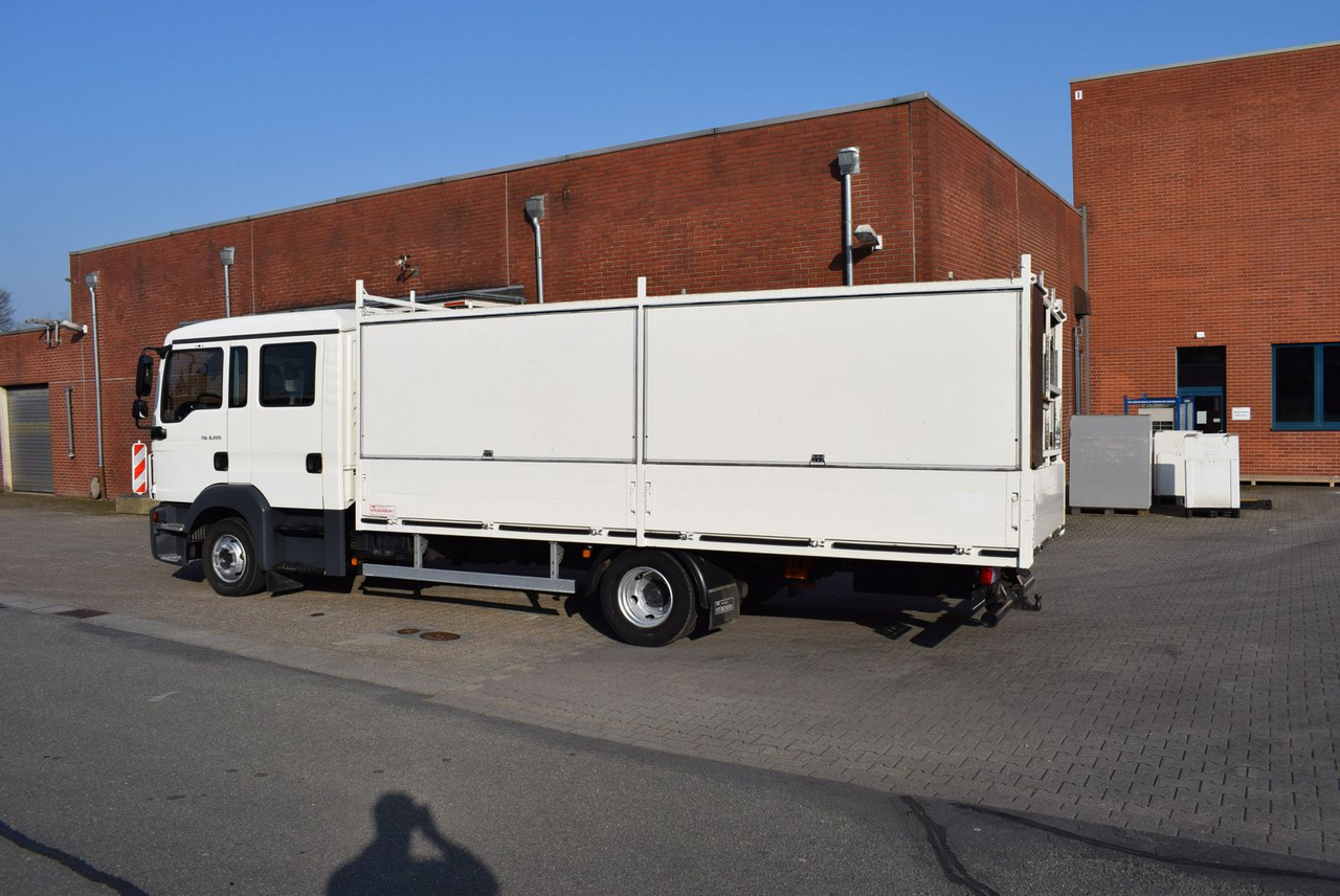 MAN TGL 8.220 DOKA 6-Sitzer 2X AHK Klima - Dodávka valník, Dodávkа s dvojitou kabínou: obrázok 5 MAN TGL 8.220 DOKA 6-Sitzer 2X AHK Klima - Dodávka valník, Dodávkа s dvojitou kabínou: obrázok 5