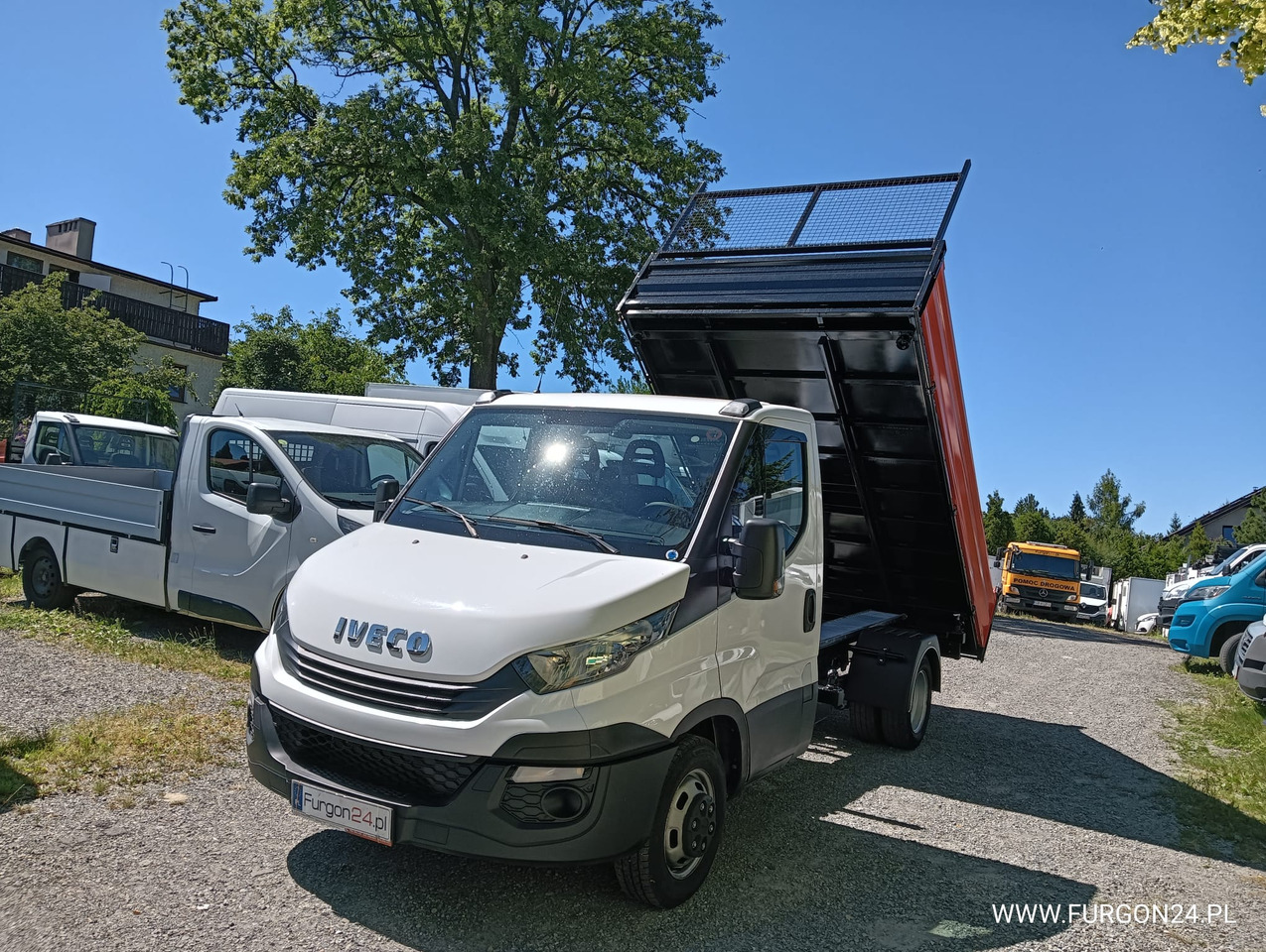 IVECO DAILY 35C14 WYWROTKA KIPER Z NAJAZDAMI NR 841 - Dodávka sklápač: obrázok 1 IVECO DAILY 35C14 WYWROTKA KIPER Z NAJAZDAMI NR 841 - Dodávka sklápač: obrázok 1