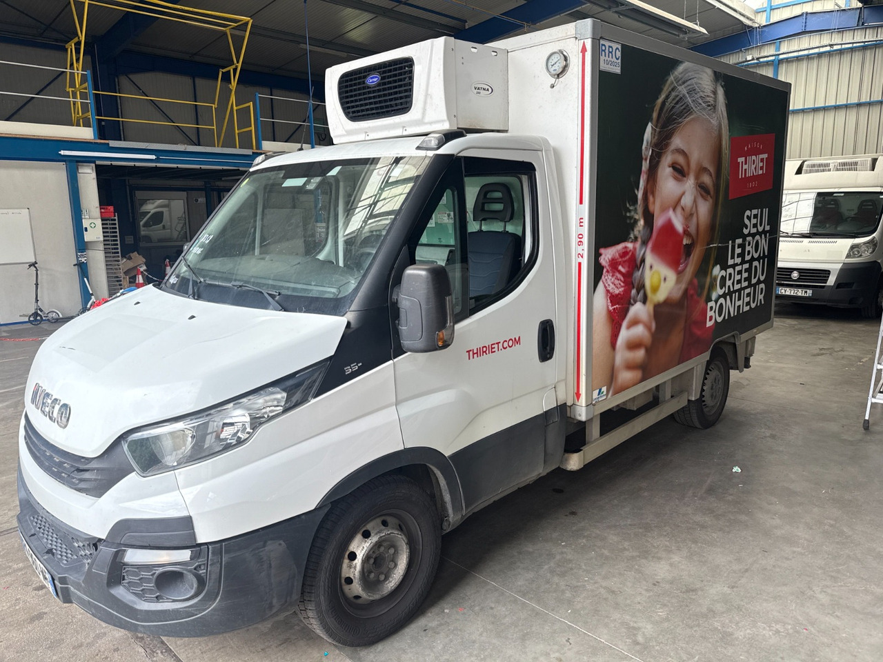 IVECO DAILY 35S12 KONTENER CHŁODNIA MROŹNIA NR 879 - Chladiarenská dodávka: obrázok 1 IVECO DAILY 35S12 KONTENER CHŁODNIA MROŹNIA NR 879 - Chladiarenská dodávka: obrázok 1