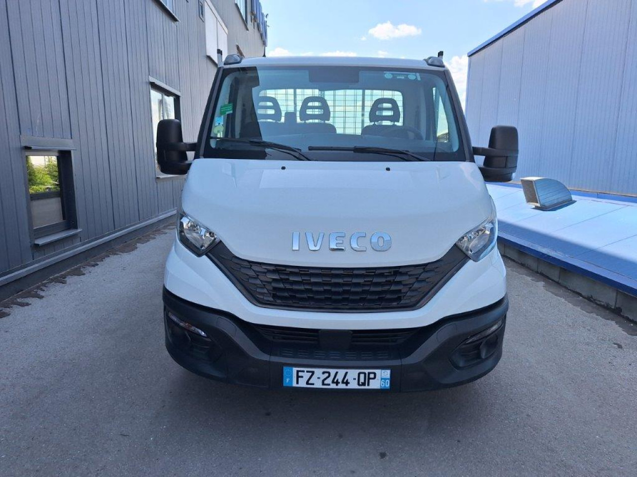 IVECO Daily 35C14 tipper - Dodávka sklápač: obrázok 2 IVECO Daily 35C14 tipper - Dodávka sklápač: obrázok 2