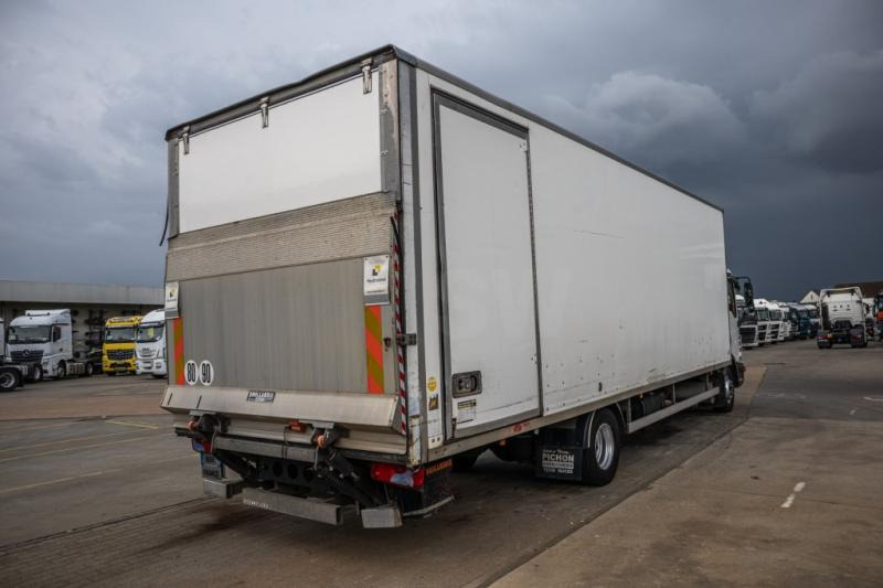 MAN TGL 12.220 BL+E5+HAYON - Skříňový nákladní auto: obrázok 3 MAN TGL 12.220 BL+E5+HAYON - Skříňový nákladní auto: obrázok 3