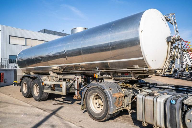 Magyar CITERNE HYDROLIQUE MONO-CUVE + 26.000 L - Cisternový náves: obrázok 2 Magyar CITERNE HYDROLIQUE MONO-CUVE + 26.000 L - Cisternový náves: obrázok 2