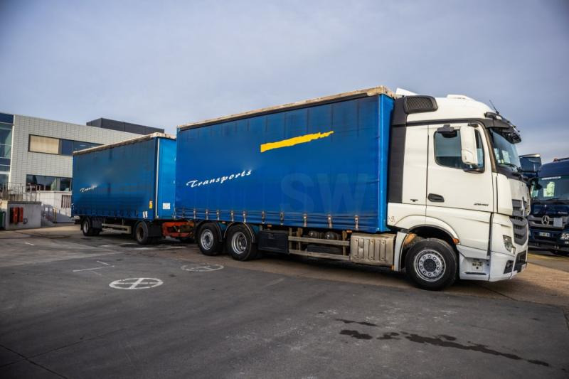 Mercedes ACTROS 2548 BL - Plachtové nákladné vozidlo: obrázok 2 Mercedes ACTROS 2548 BL - Plachtové nákladné vozidlo: obrázok 2
