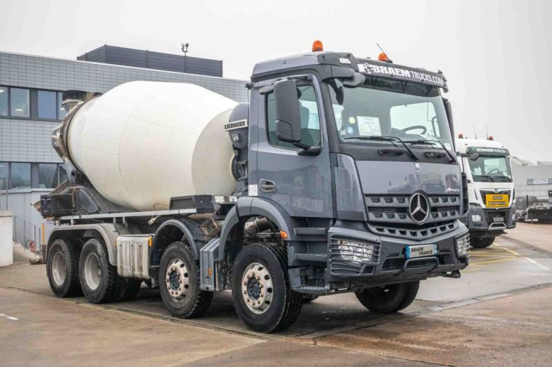 Mercedes AROCS 3236 BB+LIEBHERR 9M3 - Domiešavač: obrázok 2 Mercedes AROCS 3236 BB+LIEBHERR 9M3 - Domiešavač: obrázok 2
