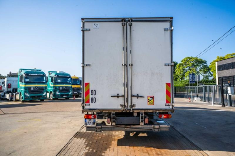 Renault D WIDE 250 (16T)DXI +DHOLLANDIA - Skříňový nákladní auto: obrázok 5 Renault D WIDE 250 (16T)DXI +DHOLLANDIA - Skříňový nákladní auto: obrázok 5