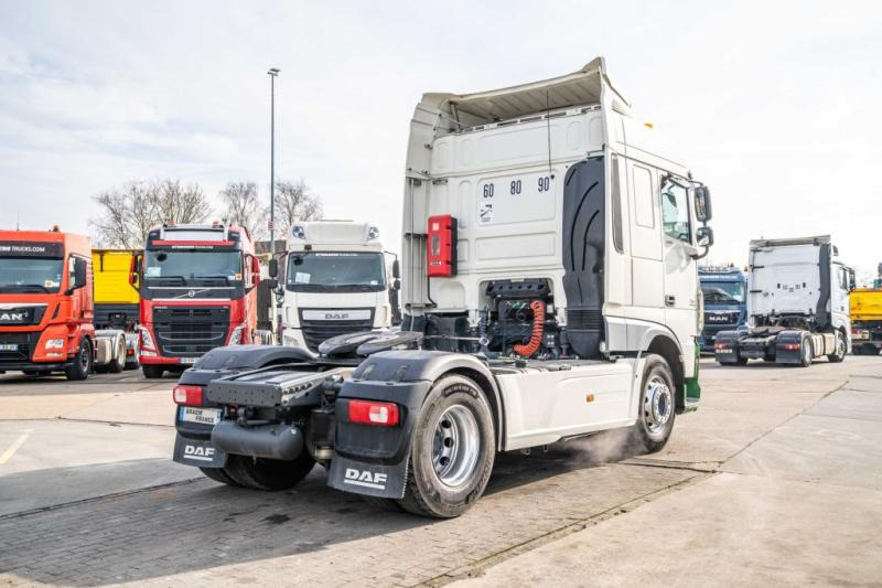 DAF XF 460 + HYDRAULIQUE (50Ton) - Ťahač: obrázok 4 DAF XF 460 + HYDRAULIQUE (50Ton) - Ťahač: obrázok 4