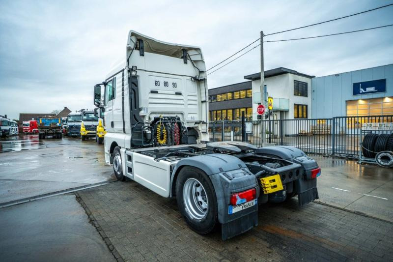 MAN TGX 18.470 XLX + INTARDER - Ťahač: obrázok 4 MAN TGX 18.470 XLX + INTARDER - Ťahač: obrázok 4