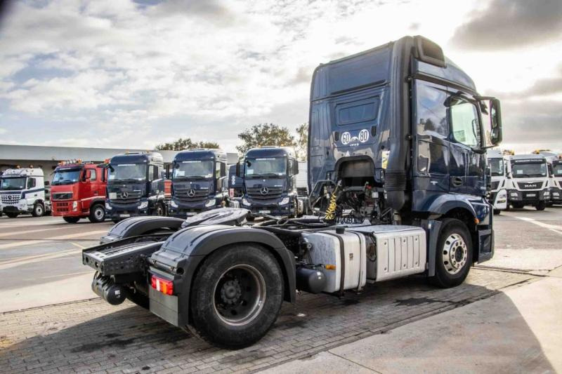 Mercedes ACTROS 1843 LS+E6+HYDRAULIQUE - Ťahač: obrázok 3 Mercedes ACTROS 1843 LS+E6+HYDRAULIQUE - Ťahač: obrázok 3