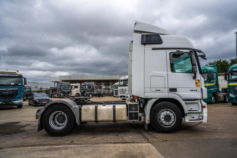 Mercedes ACTROS 1844 LS-MP3+VOITH - Ťahač: obrázok 3 Mercedes ACTROS 1844 LS-MP3+VOITH - Ťahač: obrázok 3