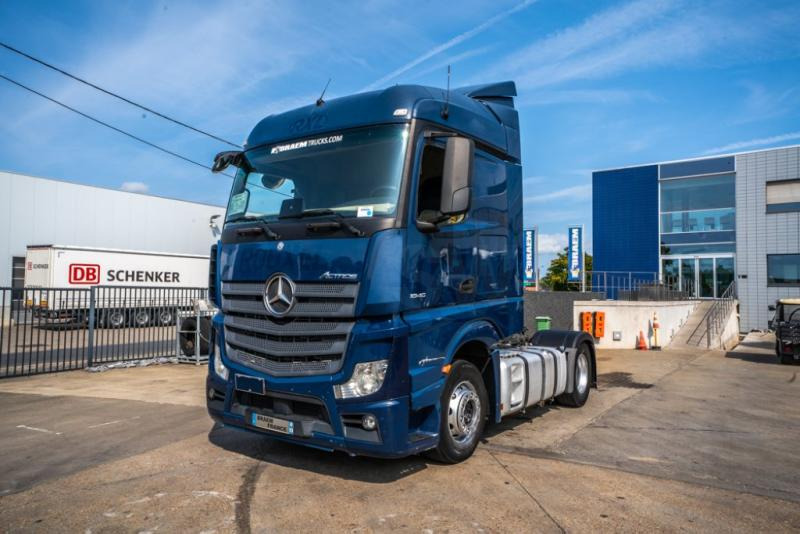 Mercedes ACTROS 1846 LS - Ťahač: obrázok 1 Mercedes ACTROS 1846 LS - Ťahač: obrázok 1