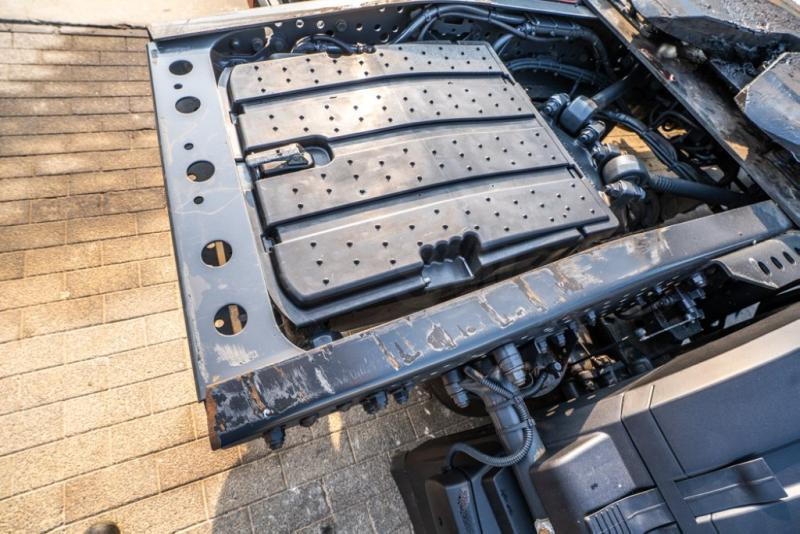 Ťahač Mercedes ACTROS 1846 LS: obrázok 9