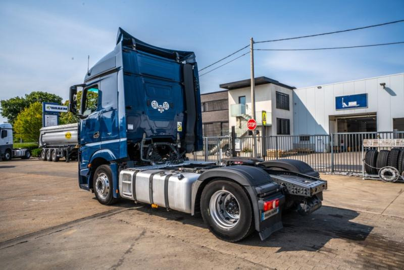 Mercedes ACTROS 1846 LS - Ťahač: obrázok 5 Mercedes ACTROS 1846 LS - Ťahač: obrázok 5