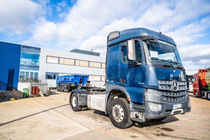 Mercedes AROCS 1843 LS ( NO ACTROS)+BIG AXLE +HYDR. - Ťahač: obrázok 2 Mercedes AROCS 1843 LS ( NO ACTROS)+BIG AXLE +HYDR. - Ťahač: obrázok 2