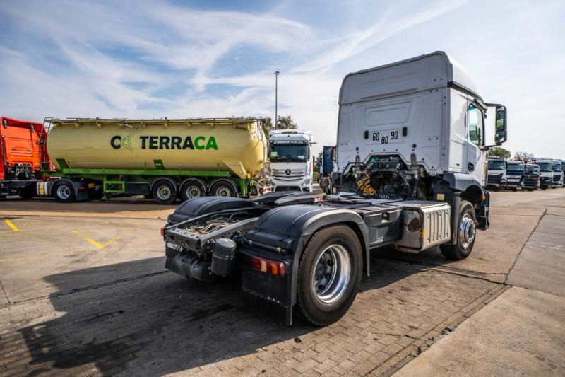 Mercedes AROCS 1843 LS ( NO ACTROS) - Ťahač: obrázok 4 Mercedes AROCS 1843 LS ( NO ACTROS) - Ťahač: obrázok 4