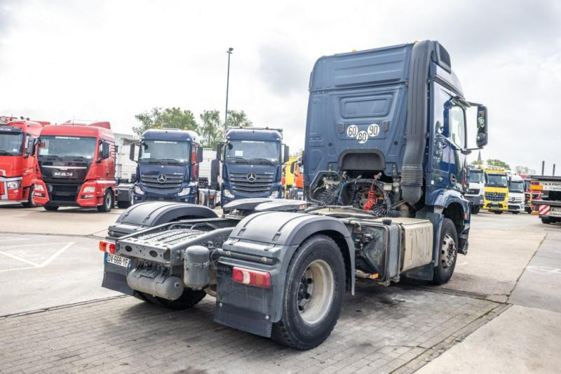 Mercedes AROCS(NO ACTROS) 1843 LS+HYDR - Ťahač: obrázok 3 Mercedes AROCS(NO ACTROS) 1843 LS+HYDR - Ťahač: obrázok 3