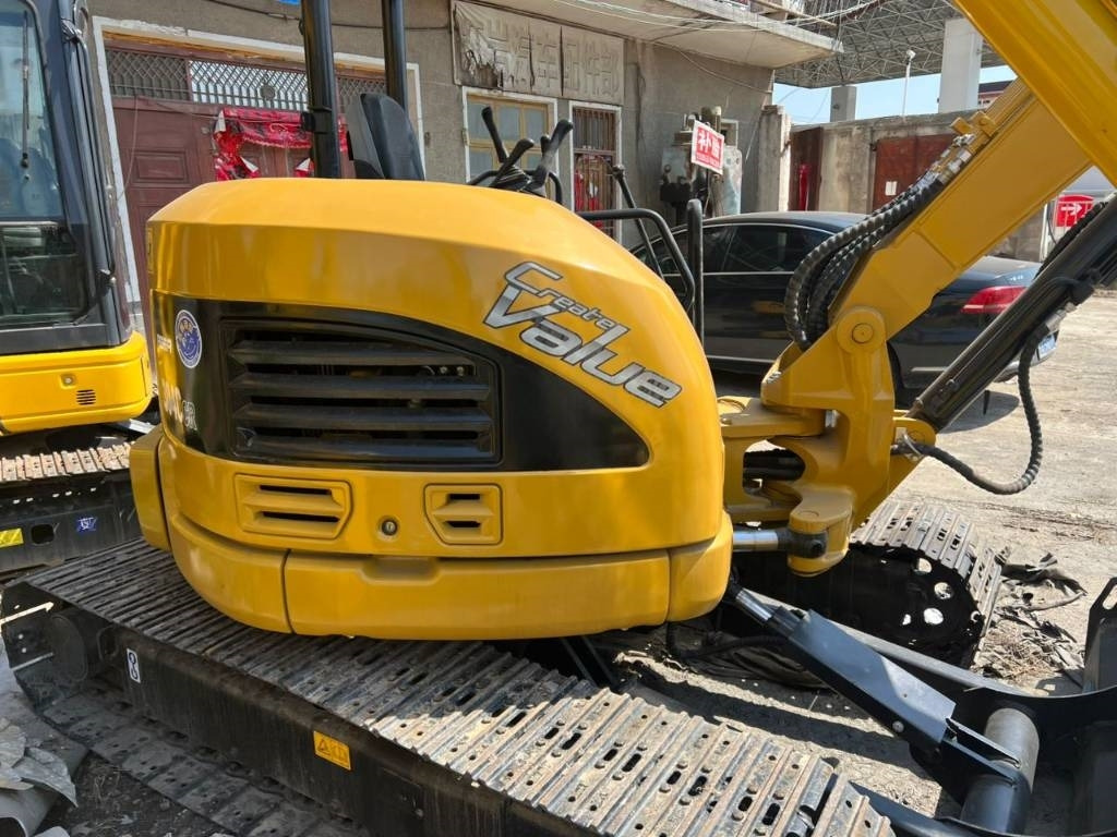 CAT 304 C - Pásové rýpadlo: obrázok 4 CAT 304 C - Pásové rýpadlo: obrázok 4