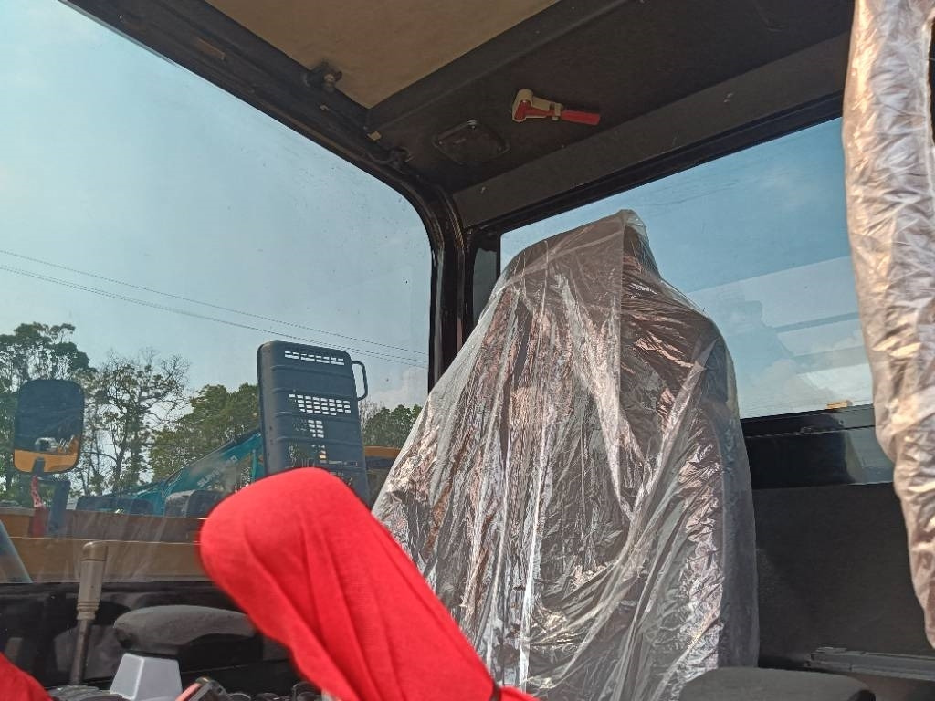 CAT 307E2  - Mini rýpadlo: obrázok 5 CAT 307E2  - Mini rýpadlo: obrázok 5