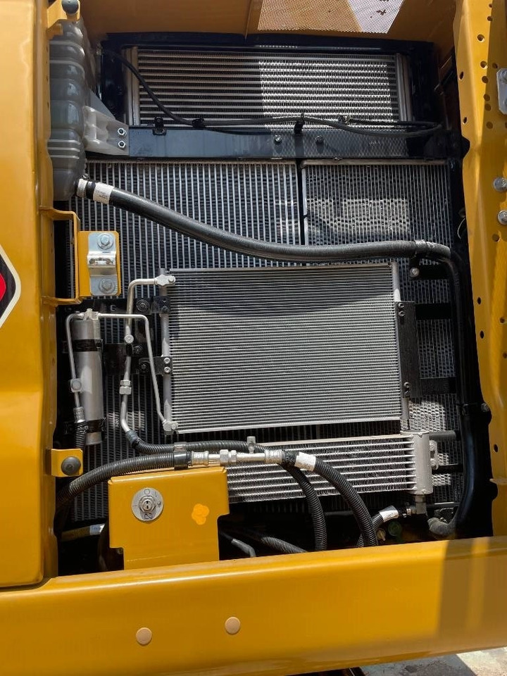 CAT 320 GC - Pásové rýpadlo: obrázok 4 CAT 320 GC - Pásové rýpadlo: obrázok 4