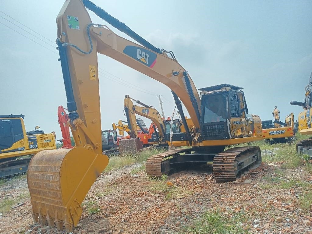 CAT 323D2 - Pásové rýpadlo: obrázok 4 CAT 323D2 - Pásové rýpadlo: obrázok 4