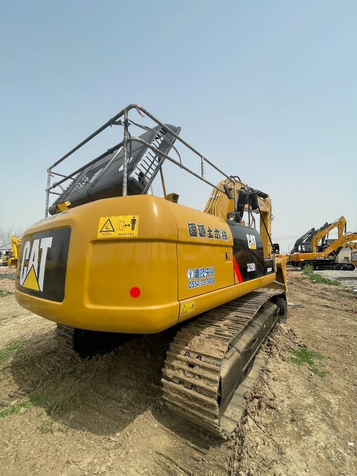 CAT 329D2 - Pásové rýpadlo: obrázok 2 CAT 329D2 - Pásové rýpadlo: obrázok 2